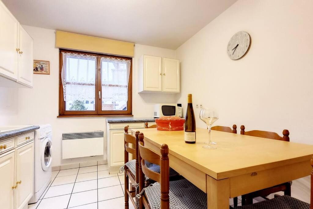 Chez Romane - Appartement Avec Parking ريكفيهر المظهر الخارجي الصورة